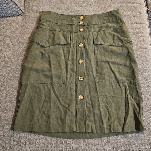 A New Day Olive Green Button Casual Cargo Relaxed Minimalist Midi Skirt Size 12 - Picture 1 of 8